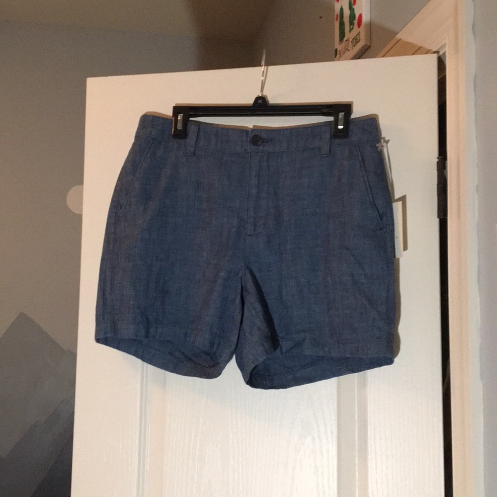 A new day 5 inch inseam shorts,  size 10.